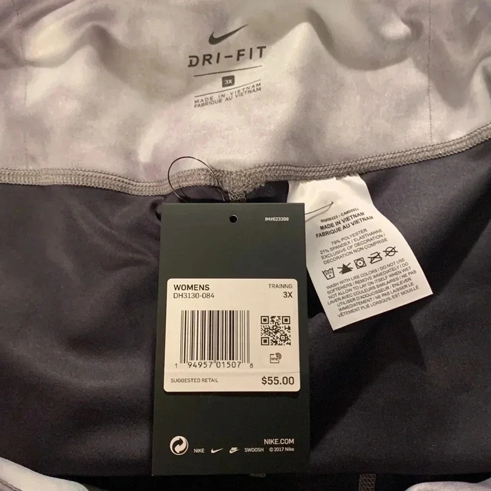 *NEW* Women's Nike One Mid-Rise Leggings - Picture 7 of 8